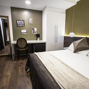 Moderno 3*, Barcelona Spanyolország