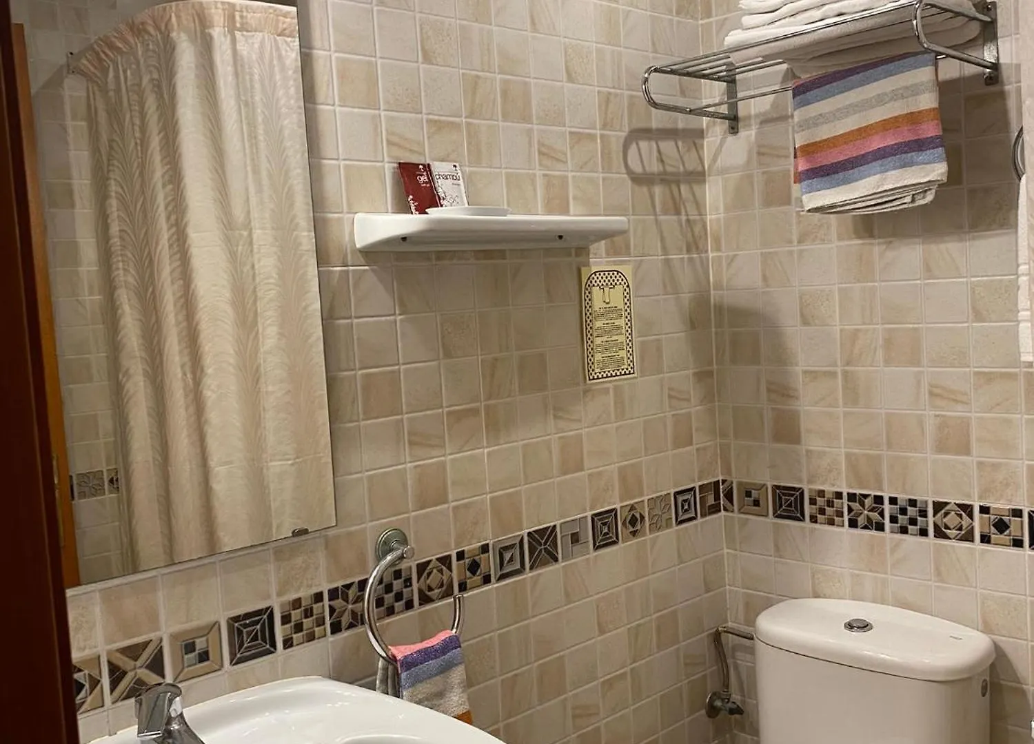 ** Maison d'hôtes Pension Coral Barcelone Espagne